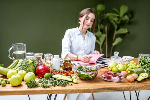 Conseil et suivi nutritionnel pour un rééquilibrage alimentaire à l'EPSNF, Fresnes